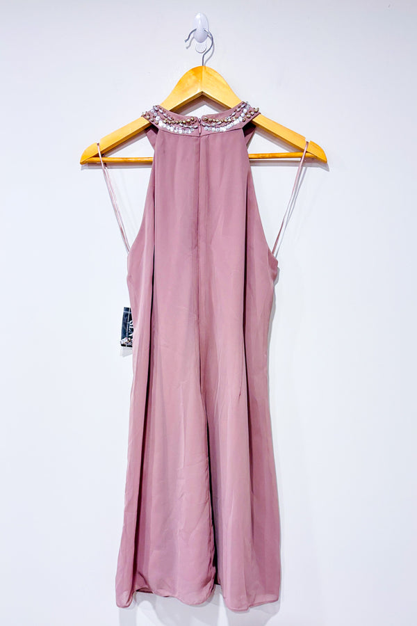 Robe en mousseline à encolure perlée et volants en cascade* seconde main - SL Fashion New York- La Penderie du Paradis