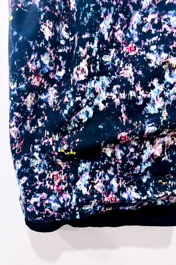 Robe noire et multicolore détails faux cuir seconde main - Club Monaco- La Penderie du Paradis