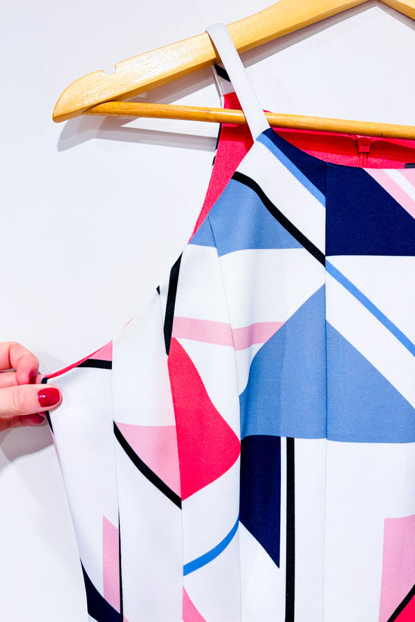 Robe blanche bleue et rose à motifs géométriques* seconde main - Vince Camuto- La Penderie du Paradis