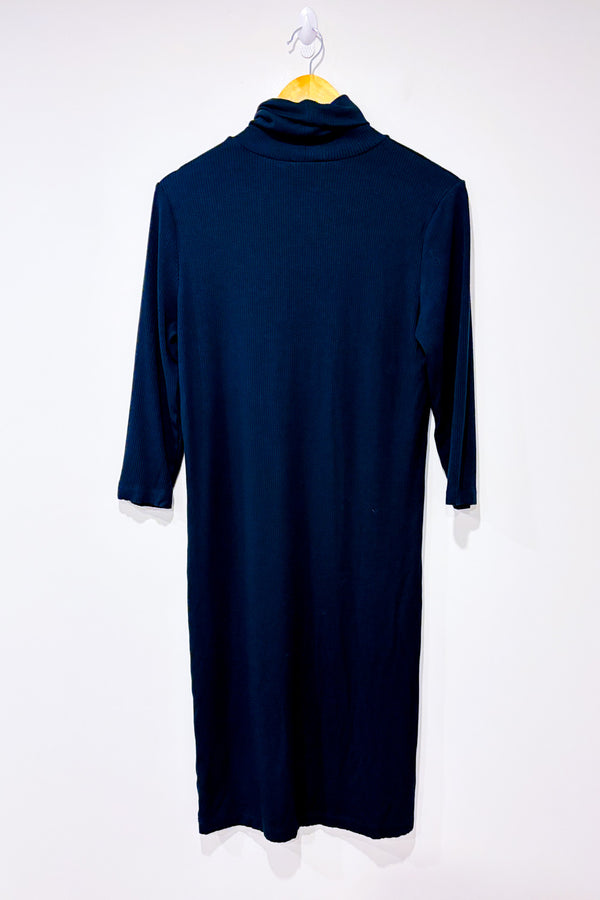 Robe ajustée noire côtelée à col roulé* seconde main - Lolë- La Penderie du Paradis