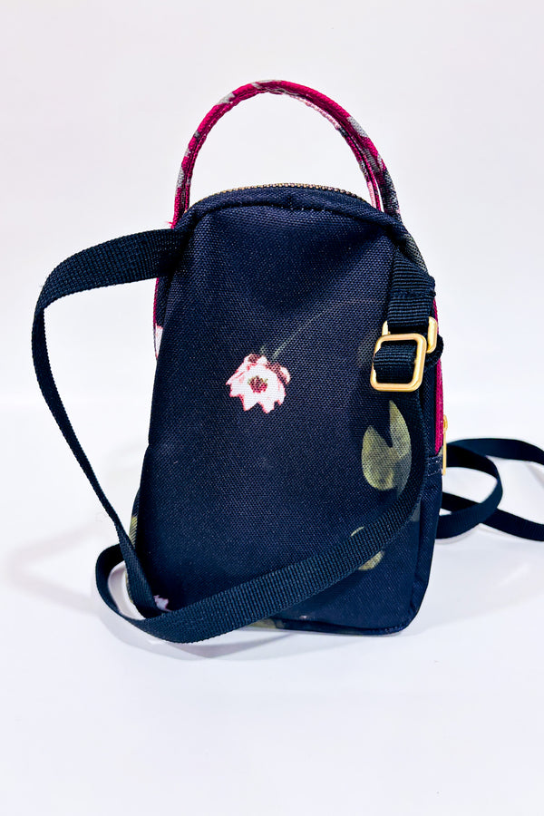 Mini sac Nova à bandouliere vert fleuri-Herschel-La Penderie du Paradis 🕊