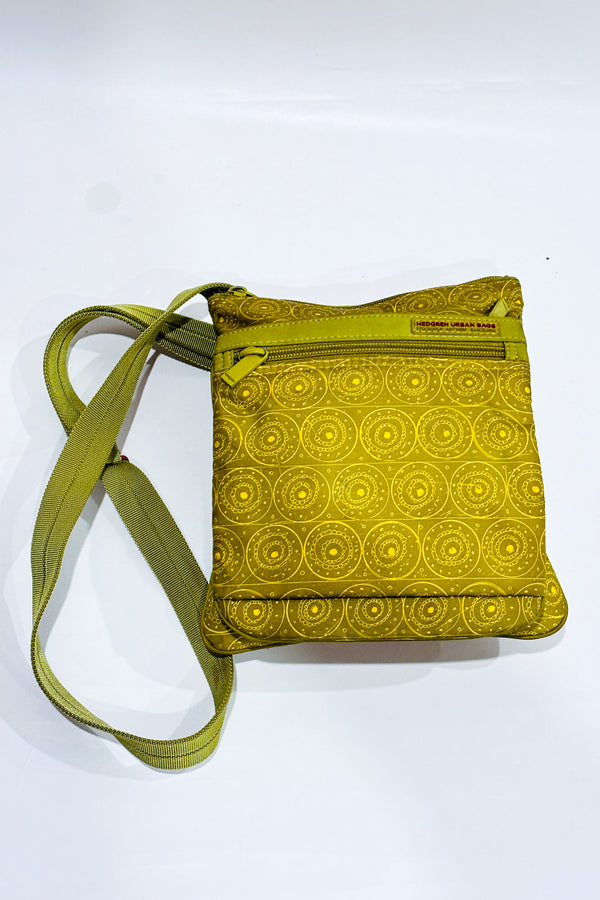 Sac à bandouliere vert fleuri seconde main - Hedgren- La Penderie du Paradis