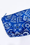 Petite pochette bleue et blanche à motifs seconde main - Autres- La Penderie du Paradis