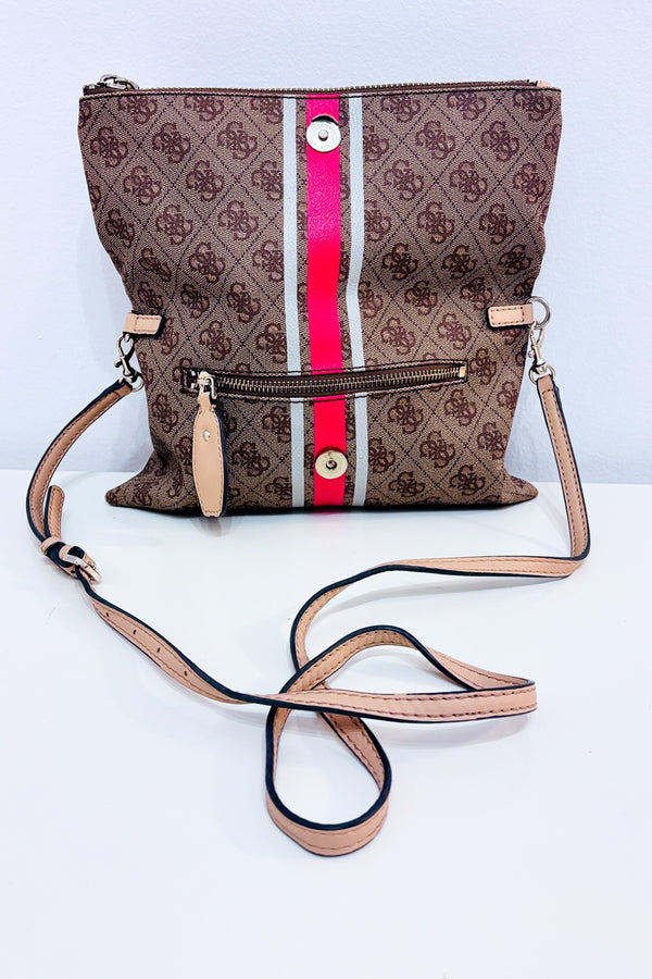 Sac à bandoulière monogramme brun convertible* seconde main - Guess- La Penderie du Paradis