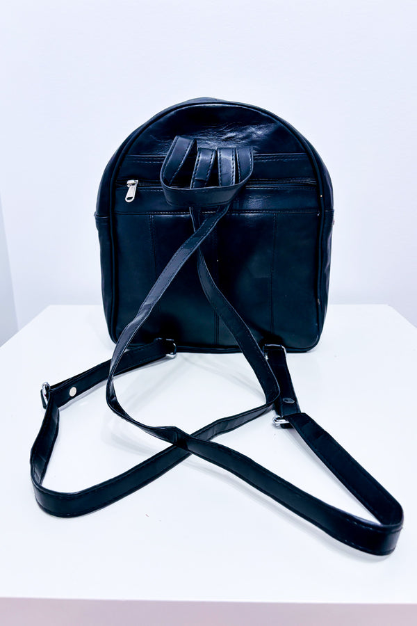 Petit sac à dos noir en cuir* seconde main - Autres- La Penderie du Paradis
