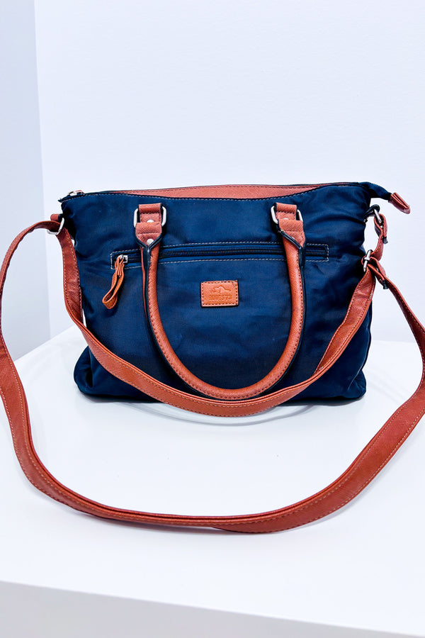 Sac à main marine et brun à bandoulière