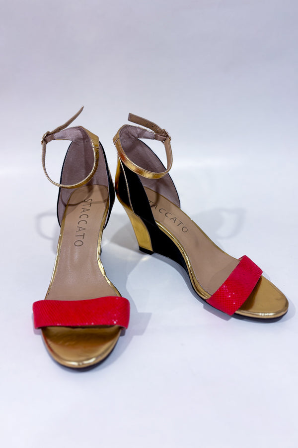 Sandales rouges et or (6.5)-Staccato-La Penderie du Paradis 🕊
