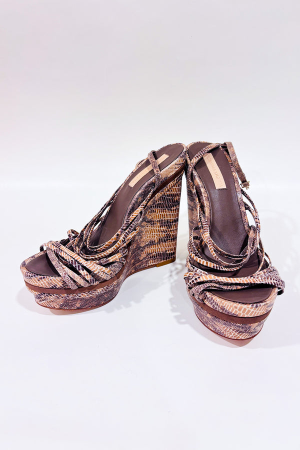 Sandales brunes en cuir motif crocodile (8.5)-BCBG Maxazria-La Penderie du Paradis 🕊