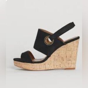 Sandales plateformes noires à semelles de liège seconde main - H&M- La Penderie du Paradis