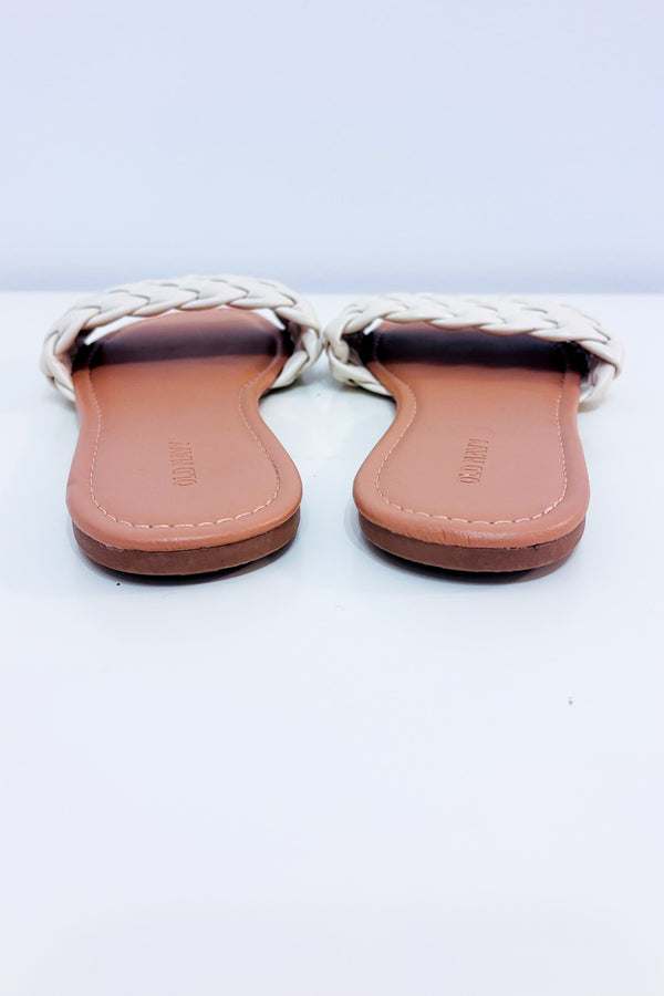 Sandales plates tressées beiges seconde main - Old Navy- La Penderie du Paradis