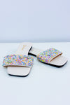 Sandales plates blanches avec paillettes multicolores seconde main - Fashion- La Penderie du Paradis