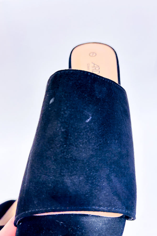 Sandales slip-on noires (7)-Ardene-La Penderie du Paradis 🕊