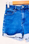 Short bleu en jeans stretch à taille mi-basse (s)-Guess-La Penderie du Paradis 🕊