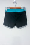 Short de sport noir et turquoise (s) seconde main Adidas 