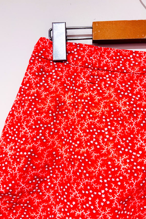 Short rouge fleuri extensible (s)-Old Navy-La Penderie du Paradis 🕊