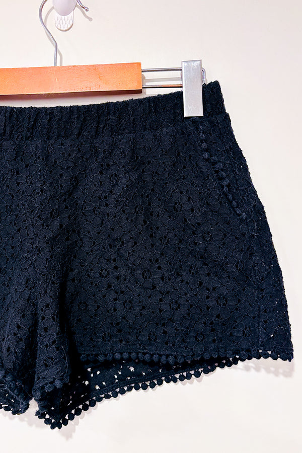 Short noir en dentelle fleurie (s)-SWS Streetwear Society-La Penderie du Paradis 🕊
