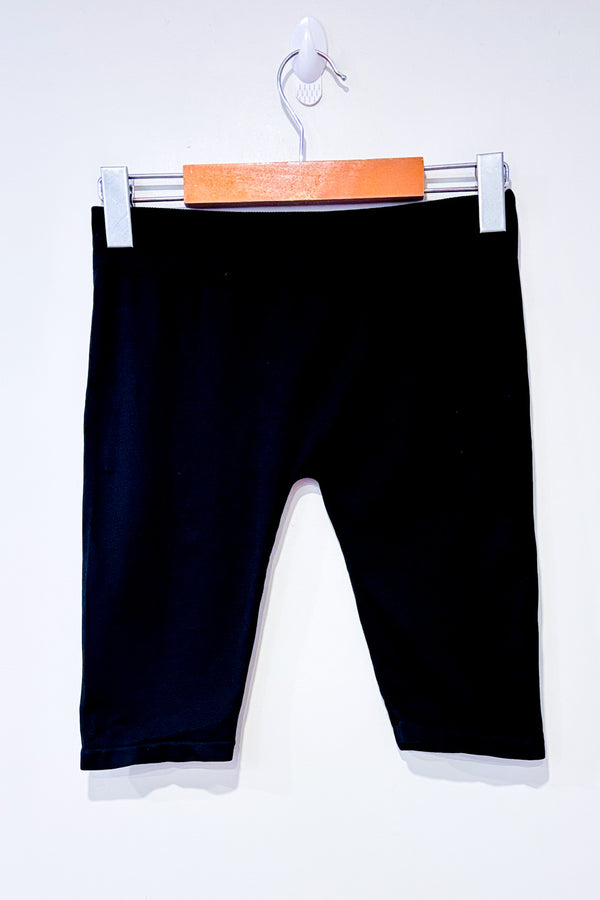 Short de maintien noir seconde main - La Classe Couture- La Penderie du Paradis