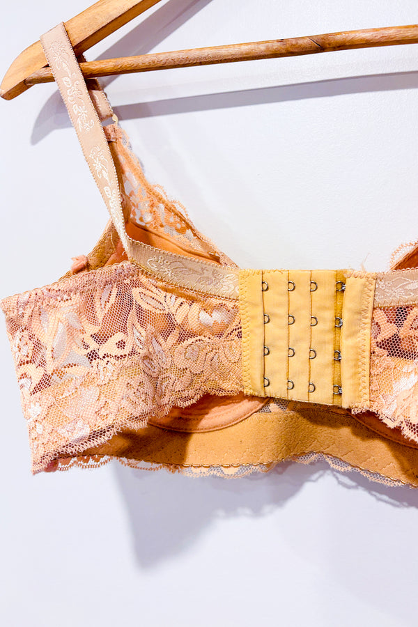 Soutien-gorge beige rembourré en dentelle (32B)-Autres-La Penderie du Paradis 🕊