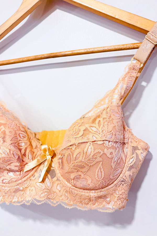 Soutien-gorge beige rembourré en dentelle (32B)-Autres-La Penderie du Paradis 🕊