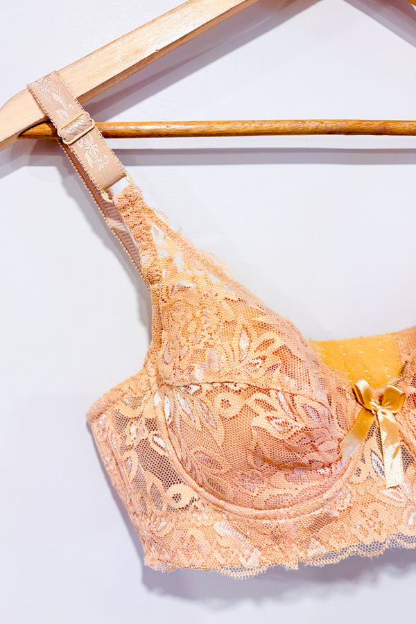 Soutien-gorge beige rembourré en dentelle (32B)-Autres-La Penderie du Paradis 🕊