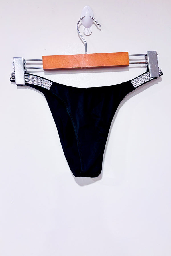 Culotte noire décorées de strass ''LOVE'' seconde main - SHEIN- La Penderie du Paradis