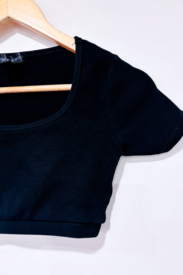 T-shirt crop top côtelé noir (s)-SWS Streetwear Society-La Penderie du Paradis 🕊