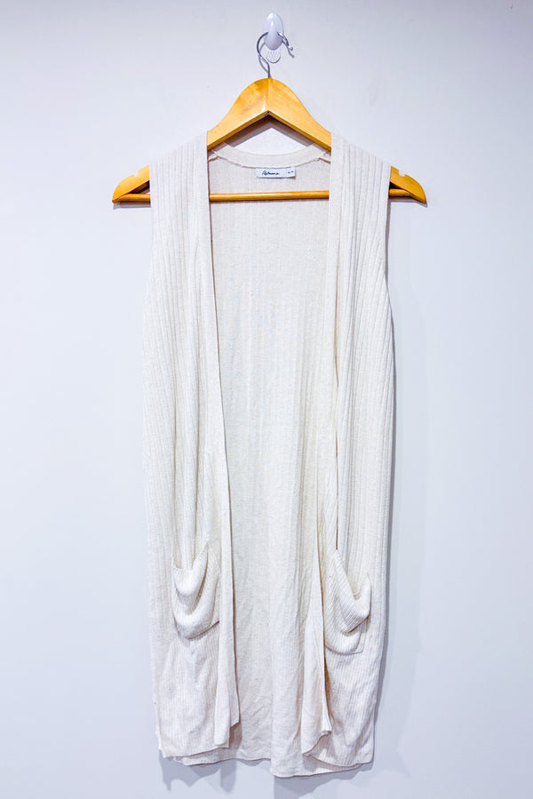 Cardigan sans manche ouvert beige côtelé seconde main - Reitmans- La Penderie du Paradis