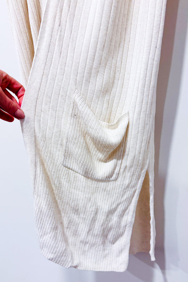 Cardigan sans manche ouvert beige côtelé seconde main - Reitmans- La Penderie du Paradis