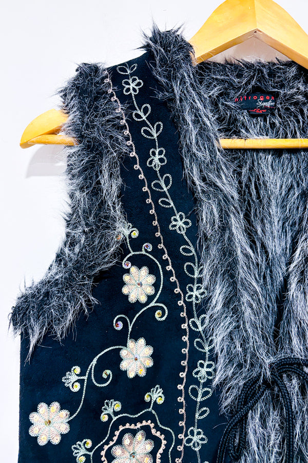 Veste noire avec intérieur fausse fourrure seconde main - Nitrogen- La Penderie du Paradis