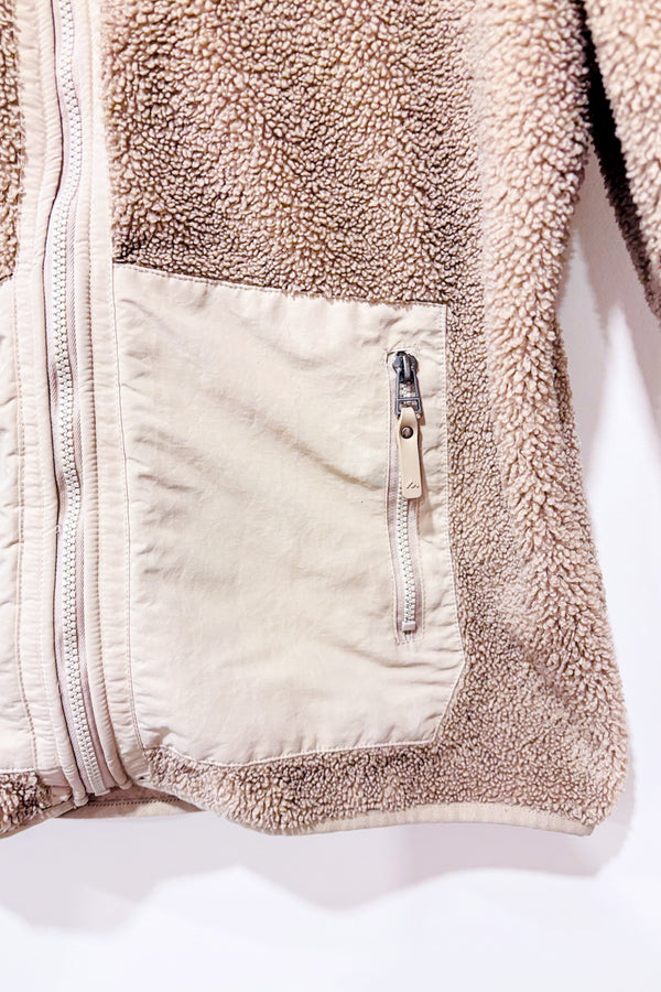 Veste en sherpa beige à capuchon seconde main - Black Mountain- La Penderie du Paradis
