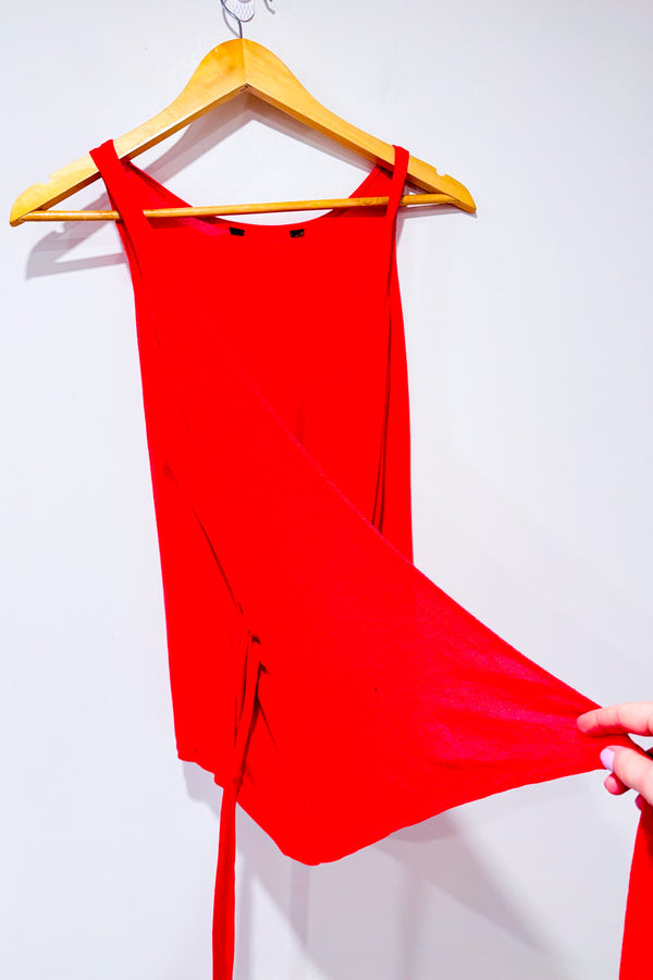 Cardigan sans manche rouge à nouer seconde main - Autres- La Penderie du Paradis