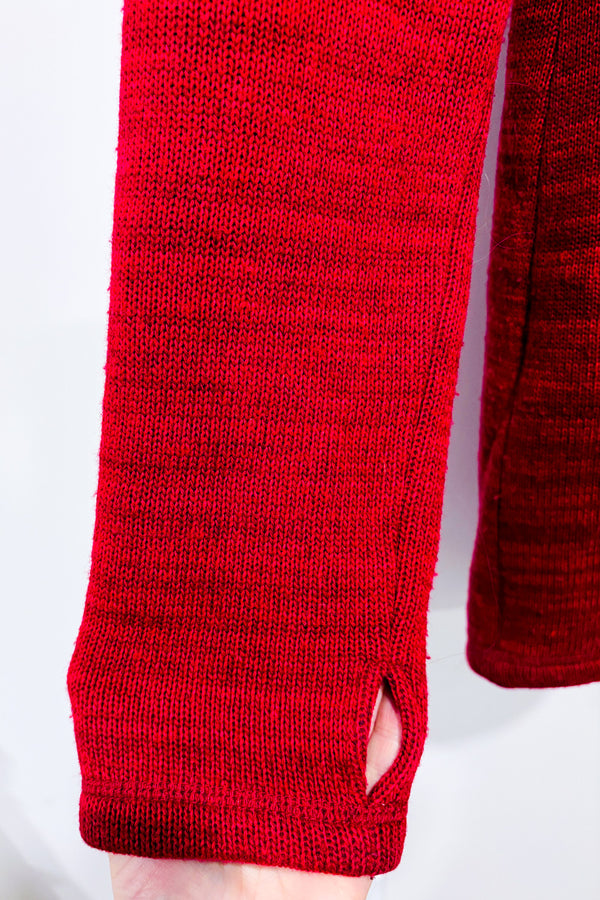 Veste en tricot framboise à capuchon intérieur en polar seconde main - Bench- La Penderie du Paradis