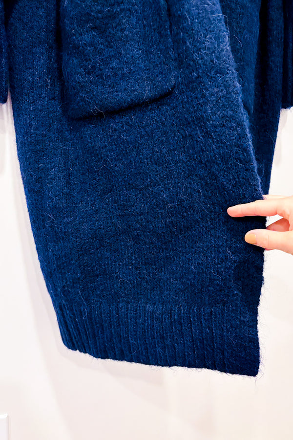 Cardigan oversized marine en laine seconde main - Zara- La Penderie du Paradis