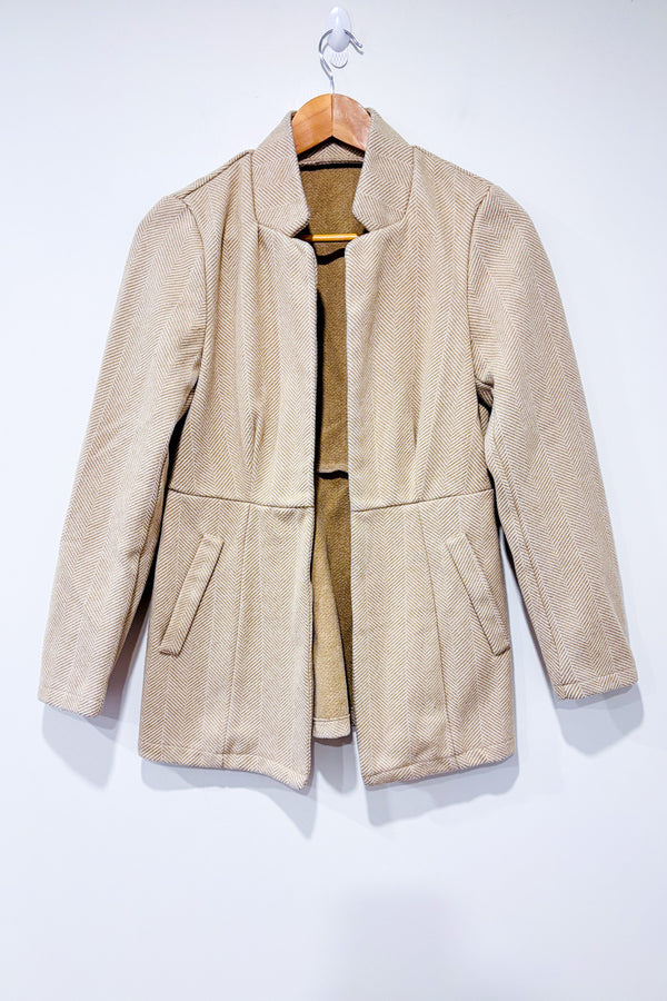 Veste ouverte beige épaisse à motifs chevrons seconde main - SHEIN- La Penderie du Paradis