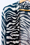 Cardigan ouvert noir et beige à motif zébré seconde main - I.N.C. International Concepts- La Penderie du Paradis