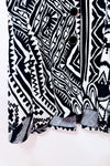 Veste longue noir et blanche à motifs graphiques* seconde main - Frank Lyman Montréal- La Penderie du Paradis