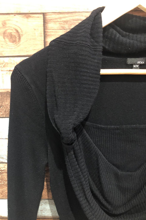 Chandail noir en tricot avec col fluide (m) seconde main Autres   