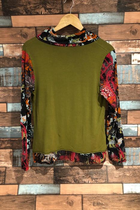 Chandail vert avec motifs multicolores (l) seconde main Razalio Baressa 