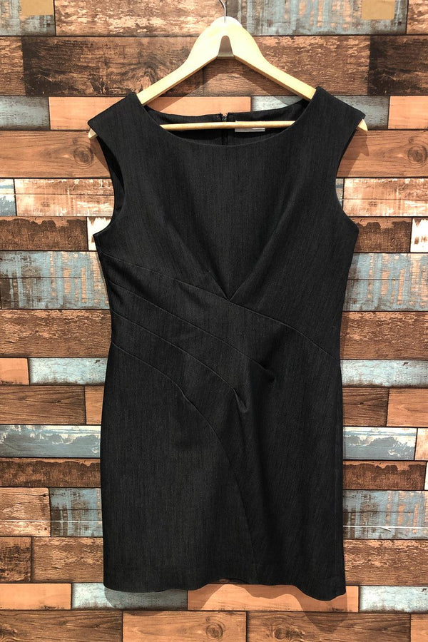 Robe gris chamoiré (m) seconde main Calvin Klein 
