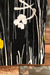 Robe noire avec fleurs jaunes (s) seconde main Proportions petites   